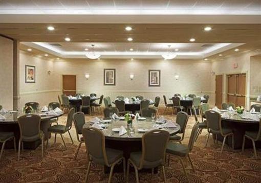 фото отеля Courtyard Hotel Marriott Village Orlando