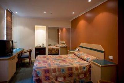 фото отеля Victoria Hotel Melbourne