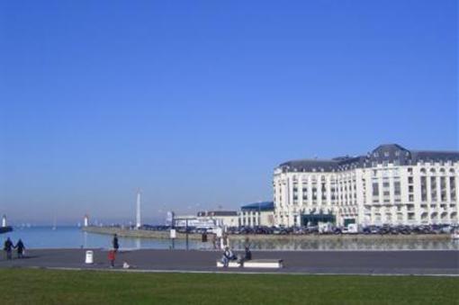 фото отеля Beach Hotel Trouville-sur-Mer