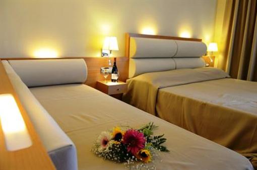 фото отеля Maritina Hotel