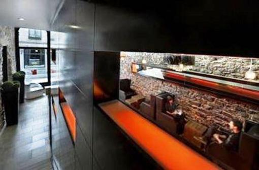 фото отеля Le Petit Hotel Montreal