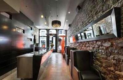 фото отеля Le Petit Hotel Montreal