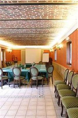фото отеля Le Domaine Des Cigognes Hotel Ennevelin