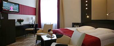 фото отеля Sternhotel Bonn