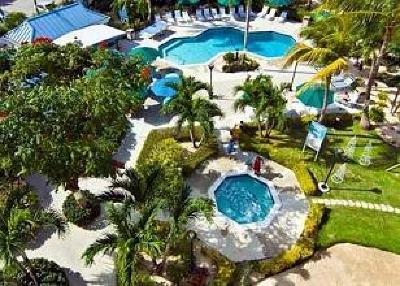 фото отеля Comfort Suites Grand Cayman