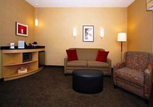 фото отеля Cambria Suites Akron-Canton Airport
