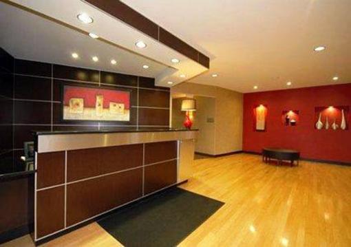 фото отеля Cambria Suites Akron-Canton Airport
