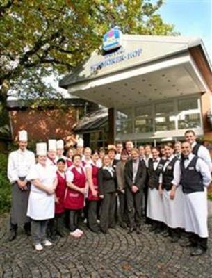 фото отеля BEST WESTERN Hotel Schmoeker-Hof
