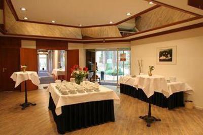 фото отеля BEST WESTERN Hotel Schmoeker-Hof