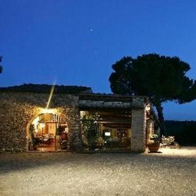 фото отеля Salvadonica - Borgo Agrituristico del Chianti