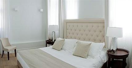 фото отеля Poseidonion Grand Hotel