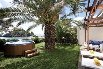 фото отеля La Plage Resort