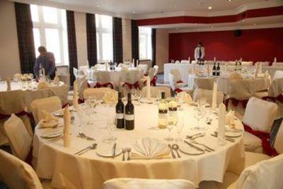 фото отеля Mercure Leeds Parkway