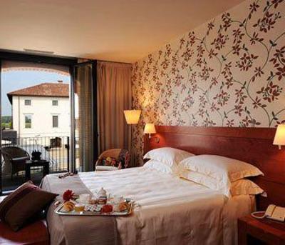 фото отеля Rocca Civalieri Hotel Quattordio