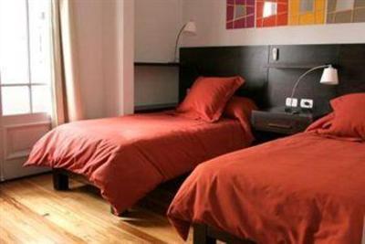 фото отеля Forcadell Apartments