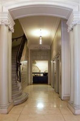 фото отеля Forcadell Apartments