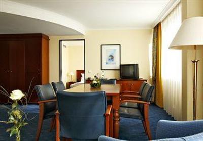 фото отеля Ramada Hotel Kassel City Centre