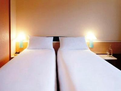 фото отеля Ibis Tarbes Odos