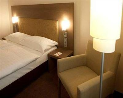 фото отеля InterCityHotel Mannheim
