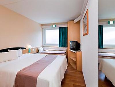 фото отеля Ibis Wien Schoenbrunnerstrasse