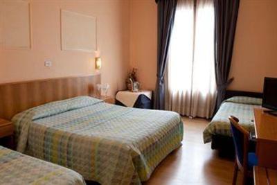 фото отеля Porziuncola Hotel Assisi
