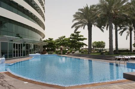 фото отеля Crowne Plaza Dubai Festival City