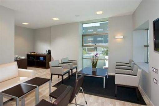 фото отеля Crowne Plaza Madrid Airport