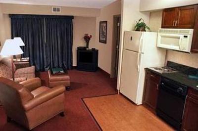 фото отеля Homewood Suites Dallas-Market Center