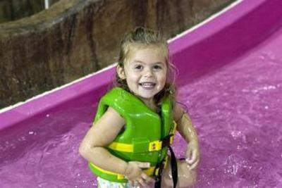 фото отеля Hope Lake Lodge & Indoor Waterpark