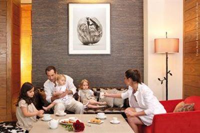 фото отеля Hotel Ermitage Evian Resort