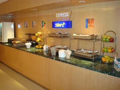 фото отеля Holiday Inn Express Rosario
