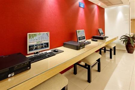 фото отеля Holiday Inn Express Rosario