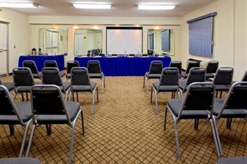 фото отеля Holiday Inn Express Piedras Negras