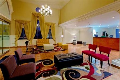 фото отеля Holiday Inn Express Piedras Negras