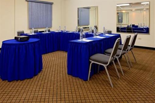 фото отеля Holiday Inn Express Piedras Negras