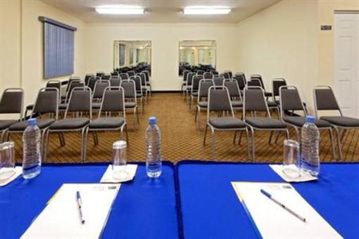 фото отеля Holiday Inn Express Piedras Negras