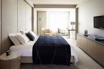 фото отеля Hotel Realm