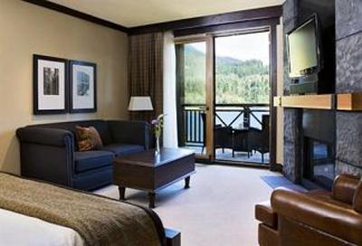фото отеля Nita Lake Lodge