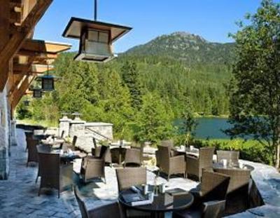 фото отеля Nita Lake Lodge
