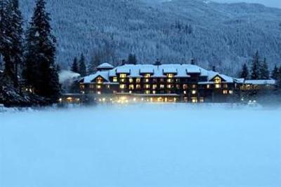 фото отеля Nita Lake Lodge