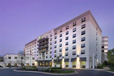 фото отеля The Legacy Hotel & Meeting Centre