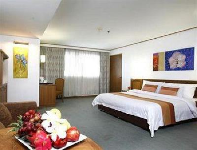 фото отеля Sima Thani Hotel
