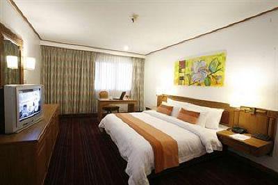фото отеля Sima Thani Hotel