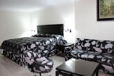 фото отеля Napolitano Hotel Santo Domingo