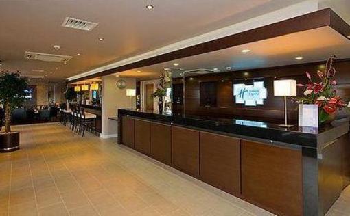 фото отеля Holiday Inn Express Exhibition Centre Aberdeen