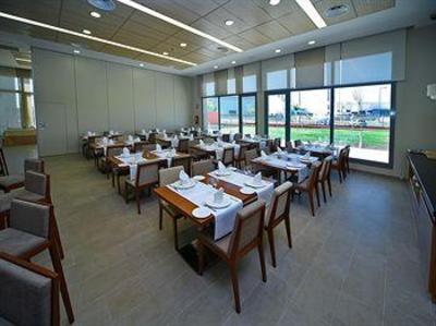 фото отеля Amura Getafe Hotel