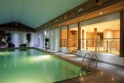 фото отеля Newpark Hotel