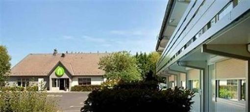 фото отеля Hotel Campanile Clermont Ferrand Nord Riom