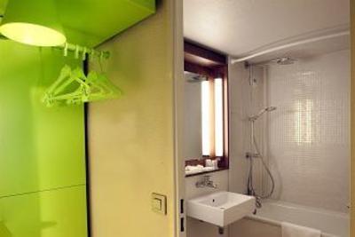 фото отеля Hotel Campanile Clermont Ferrand Nord Riom