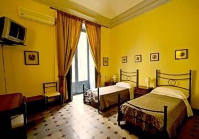 фото отеля Hotel Etnea 316